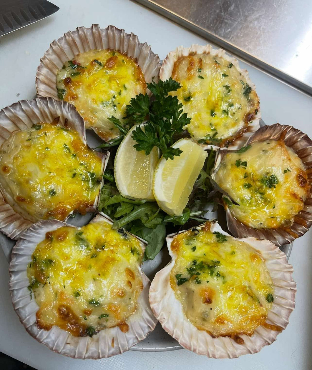 Scallops Tassie Mornay 1/2 shell