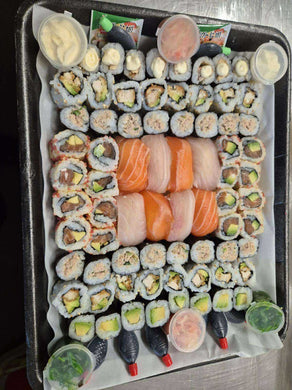 Sushi roll platter